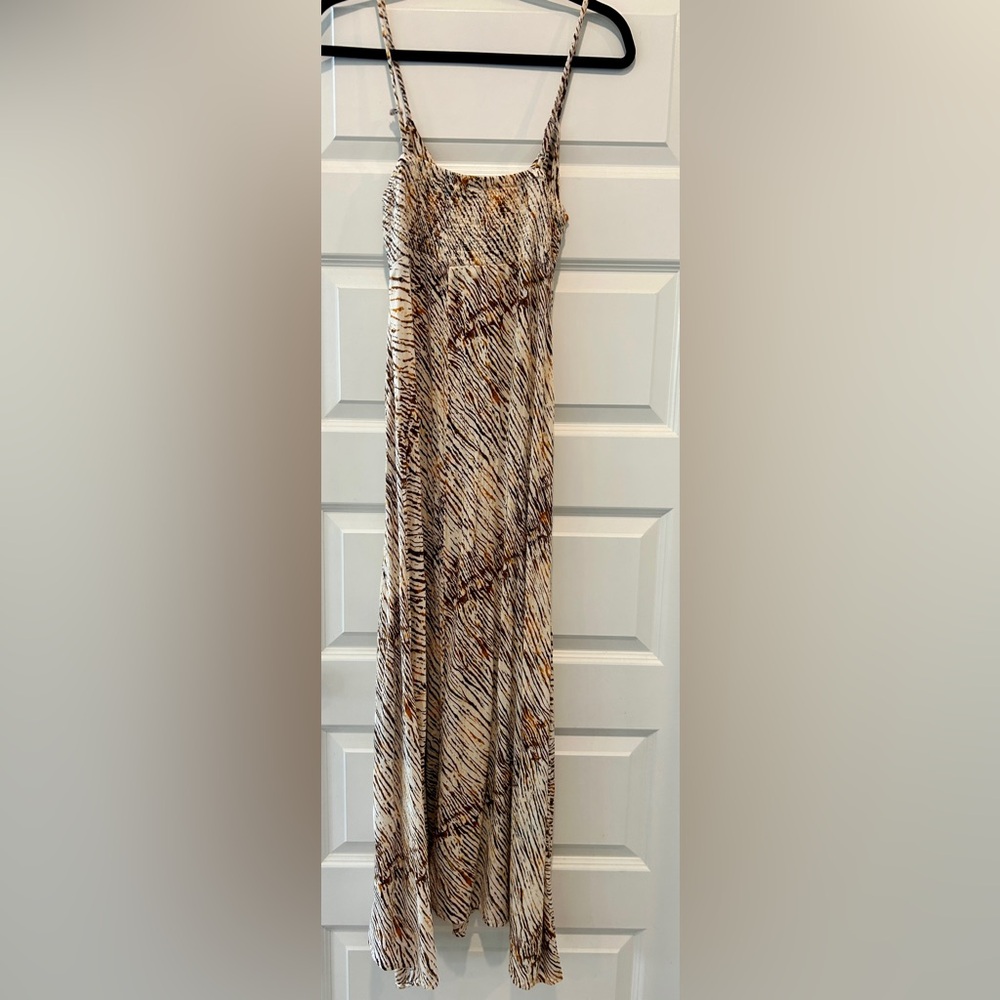 Elan cut out tie front cover-up sundress, maxi, neutral Sahara medium - Picture 12 of 13